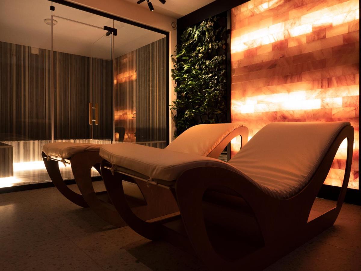 Moncafe Boutique Hotel & Spa Tirana Eksteriør billede